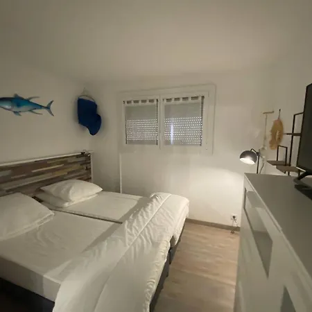 T2 4 Pers A Le Barcares, Face Mer, Parking Prive - Fr-1-81-640 *